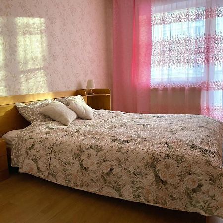 Spacious 3-Room Apartment&Parking Riga Exterior foto